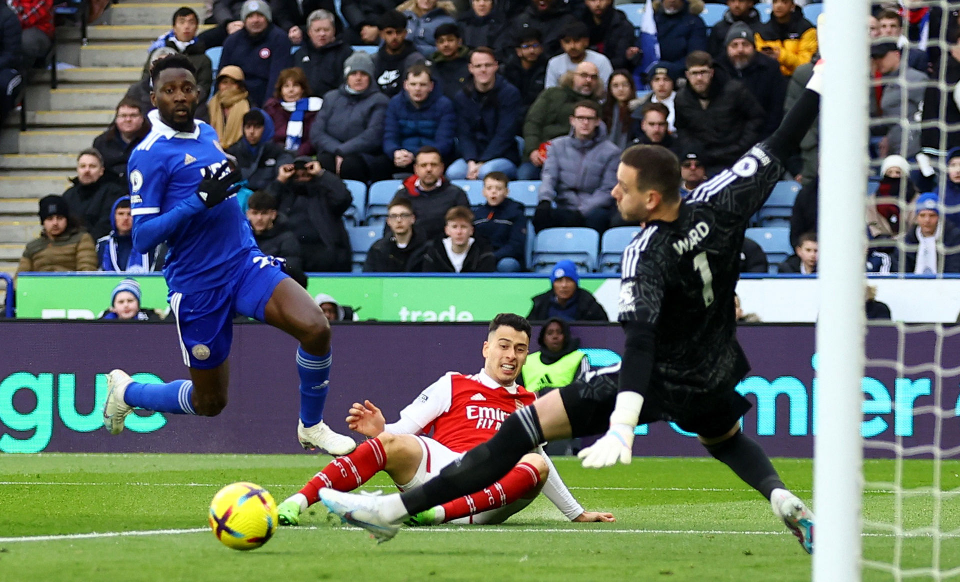 面前证明自 面前证明自